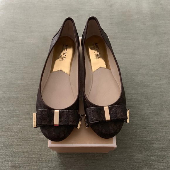 michael kors logo flats